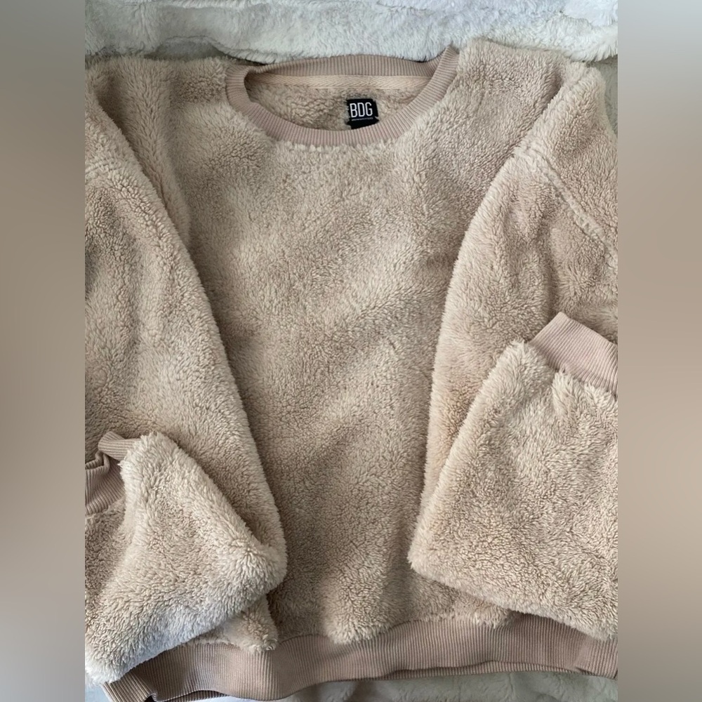 BDG Urban Outfitters Women's Cozy Tan Teddy Sweater